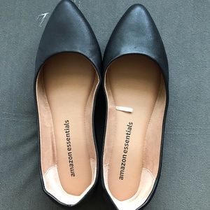 Women’s pointed-toe ballet flat shoes, US 5